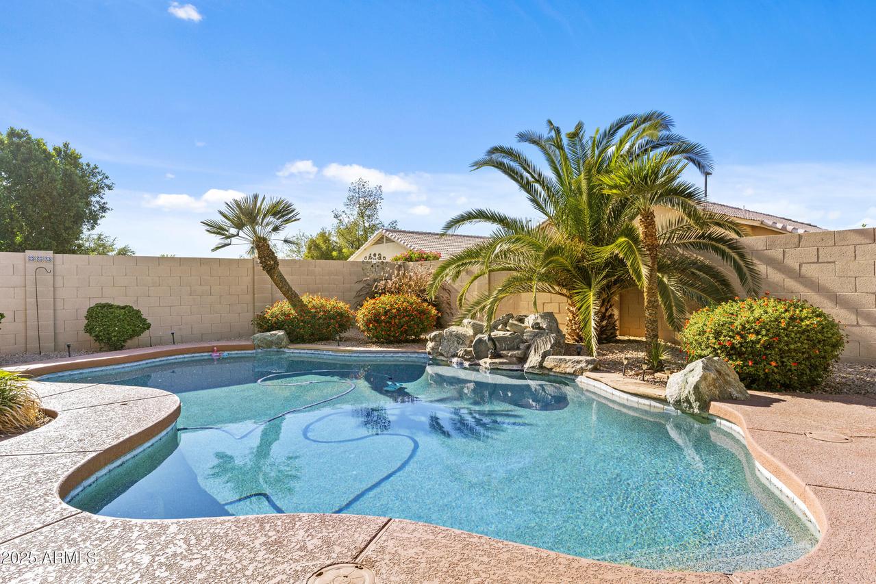 300 W Windsor Dr., Gilbert, AZ 85233
