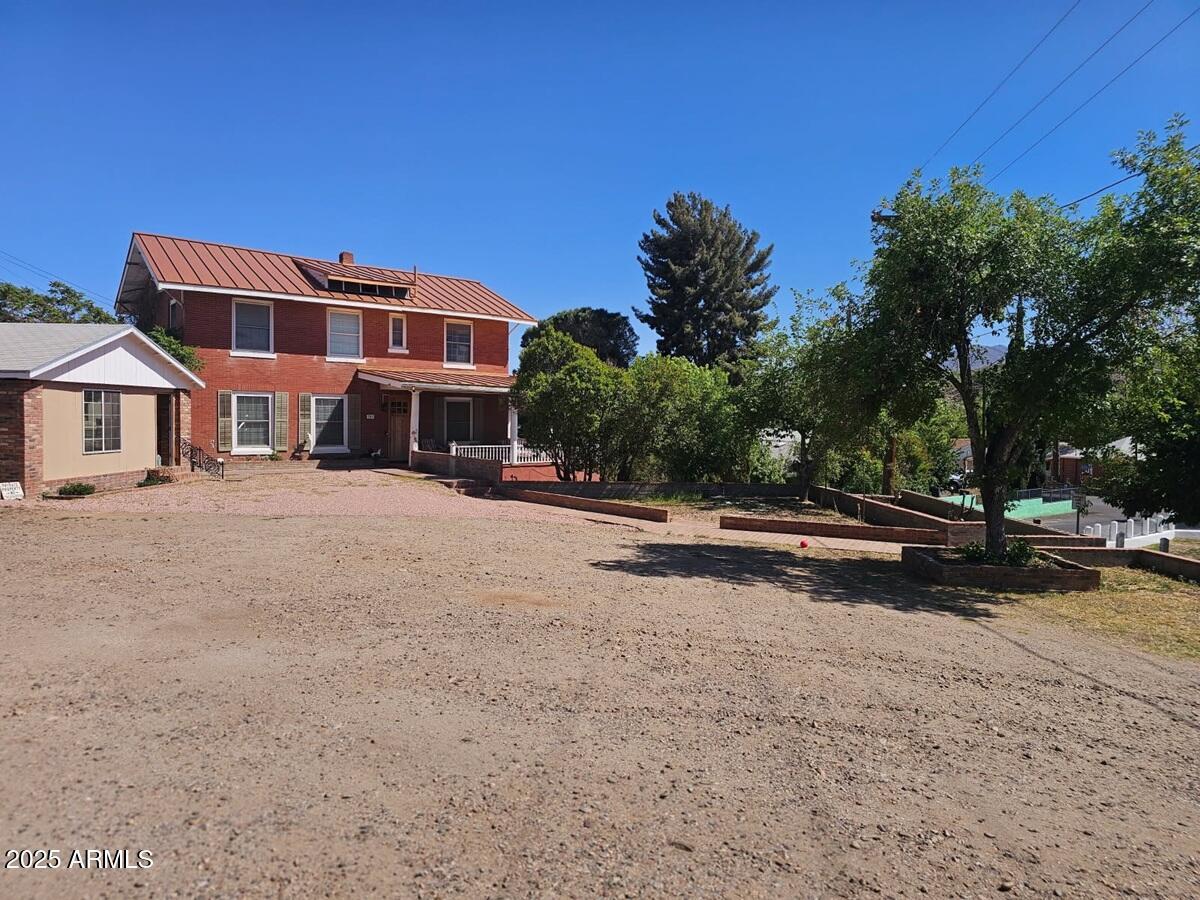 707 S East St., Globe, AZ 85501