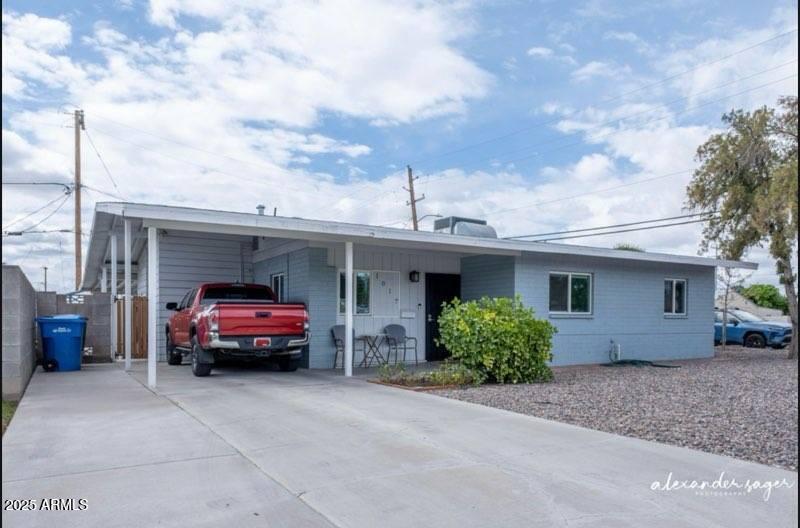 1017 W Piccadilly Rd., Phoenix, AZ 85013
