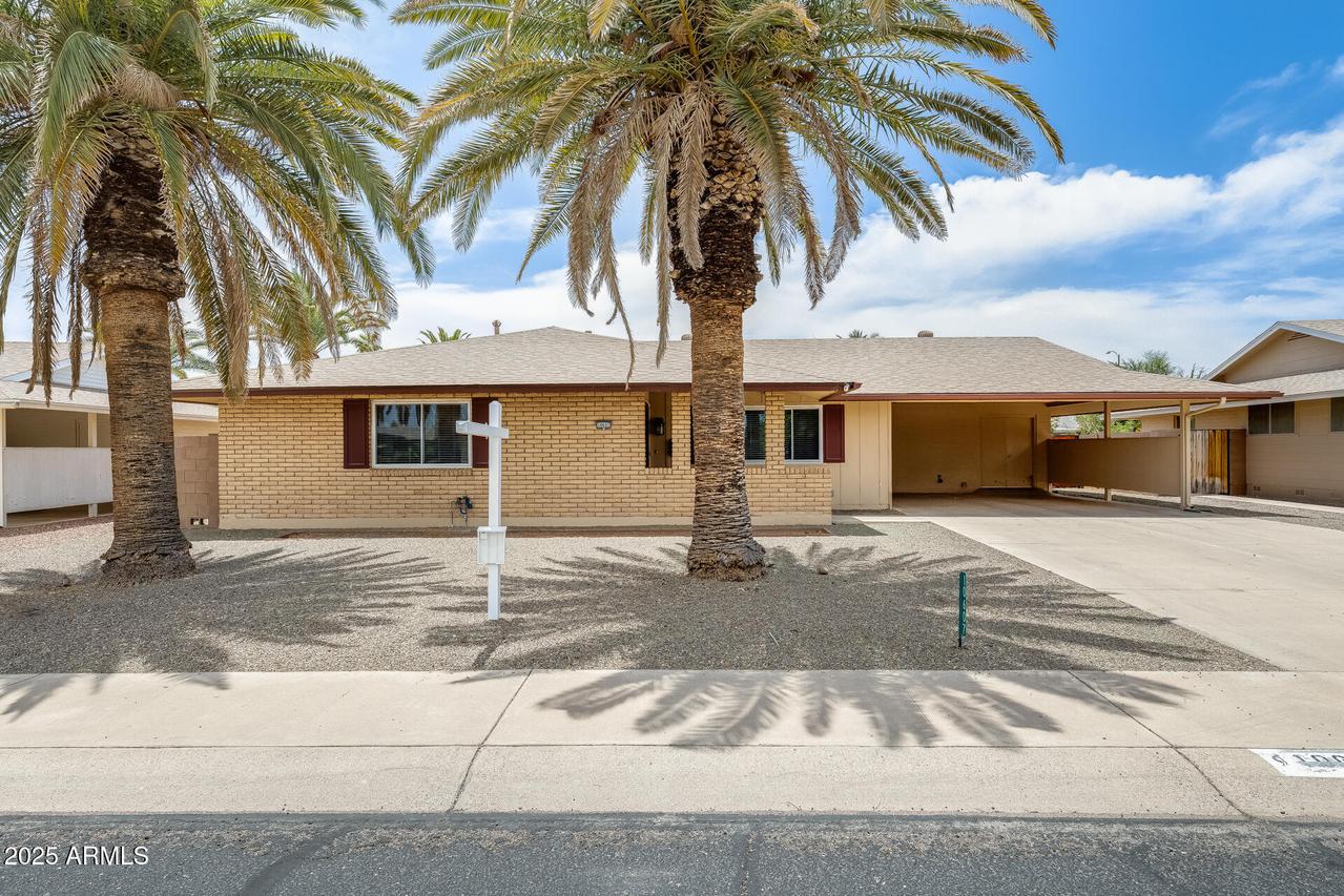 10607 W Salem Dr., Sun City, AZ 85351