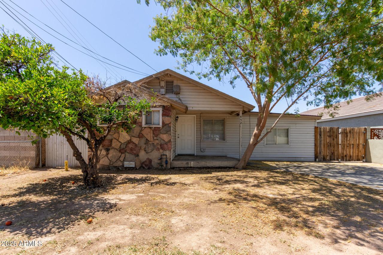 452 S Horne, Mesa, AZ 85204