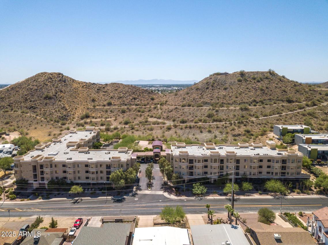 9820 N Central Ave. #324, Phoenix, AZ 85020