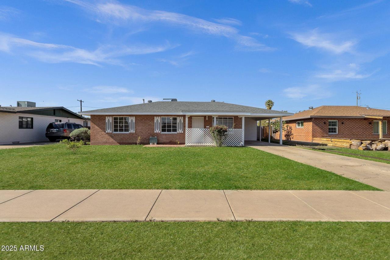 1944 W Osborn Rd., Phoenix, AZ 85015