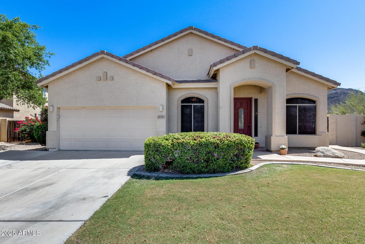 6742 W El Cortez Pl., Peoria, AZ 85383