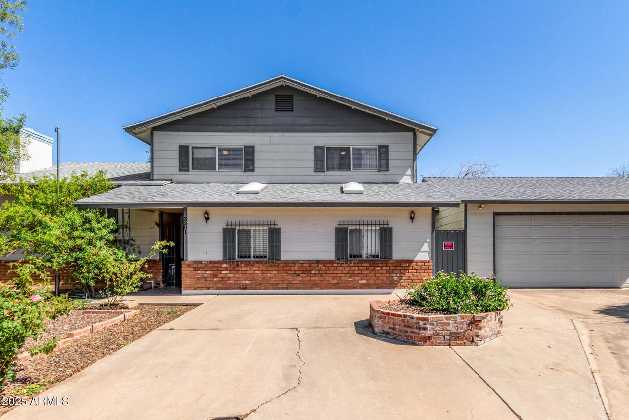 3201 W Evans Dr., Phoenix, AZ 85053