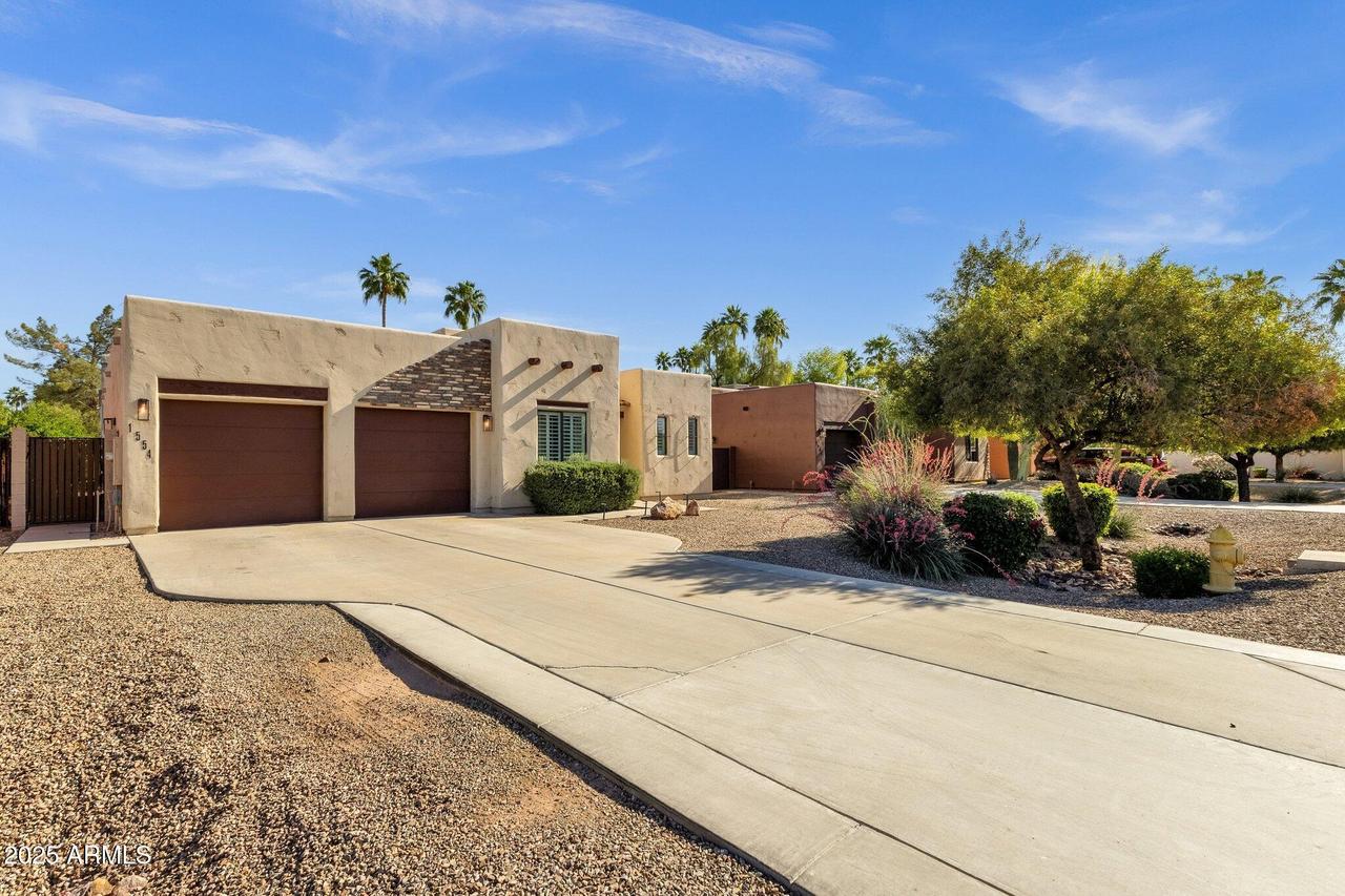 1554 E Kings Ct., Gilbert, AZ 85234