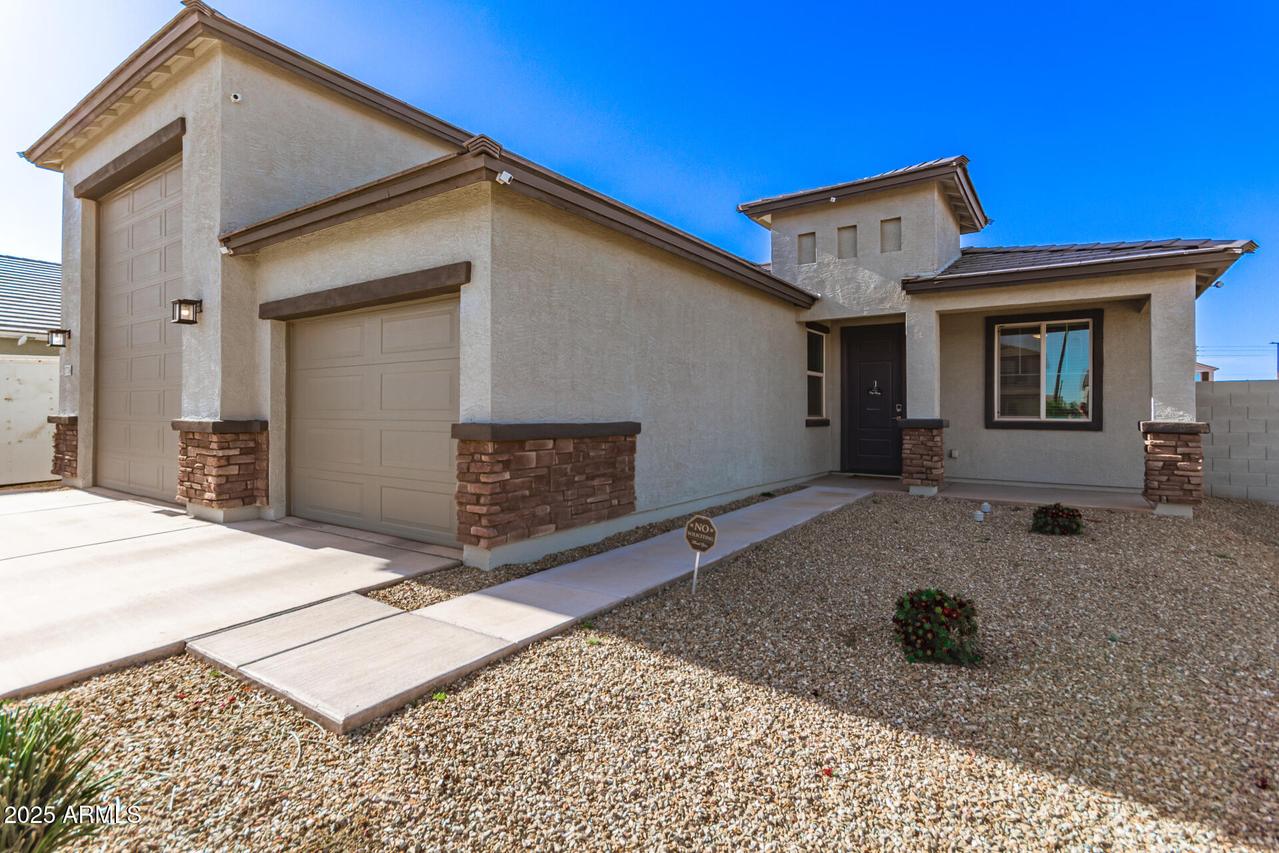 17716 W Villa Hermosa Ln., Surprise, AZ 85387