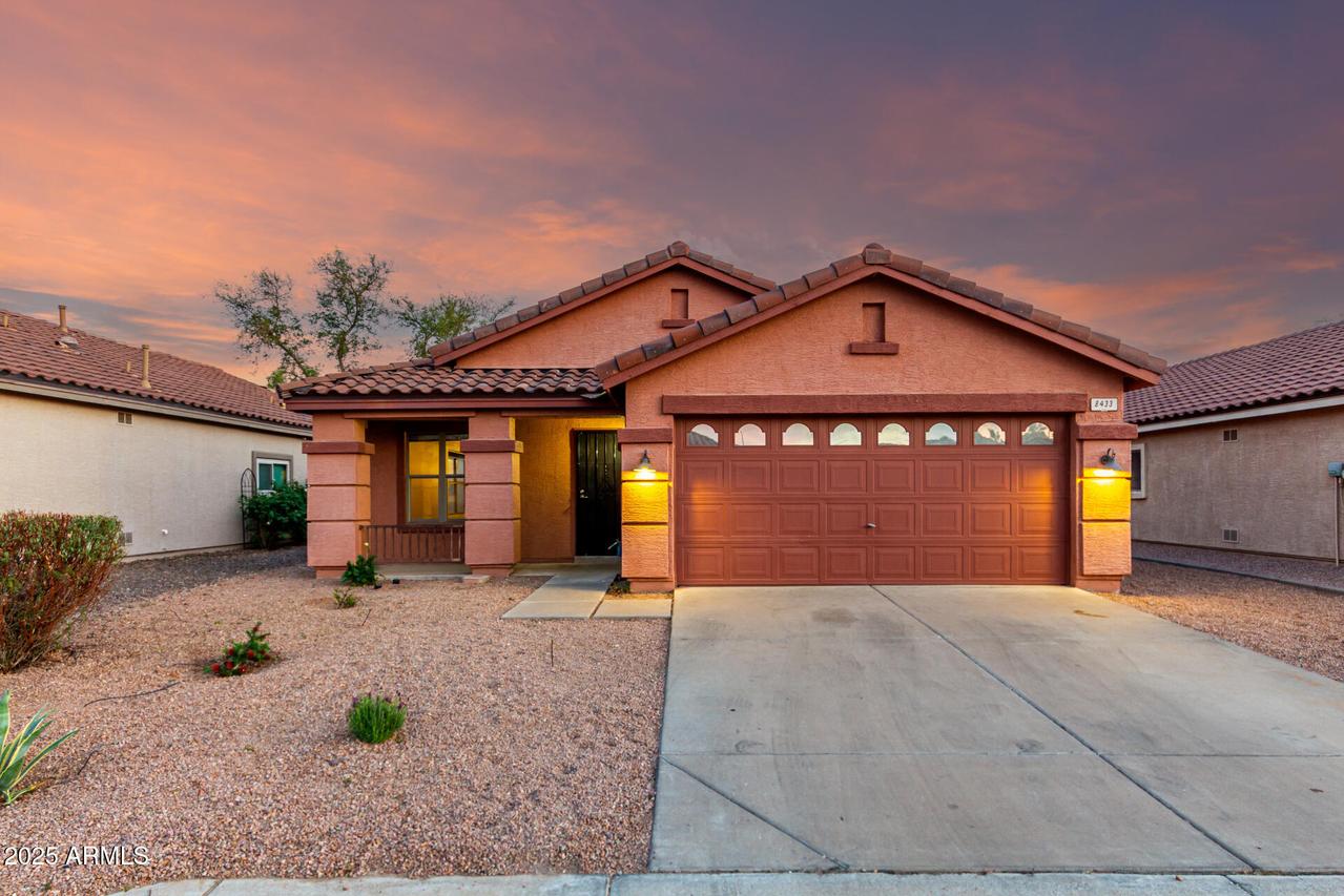 8433 E Natal Cir., Mesa, AZ 85209