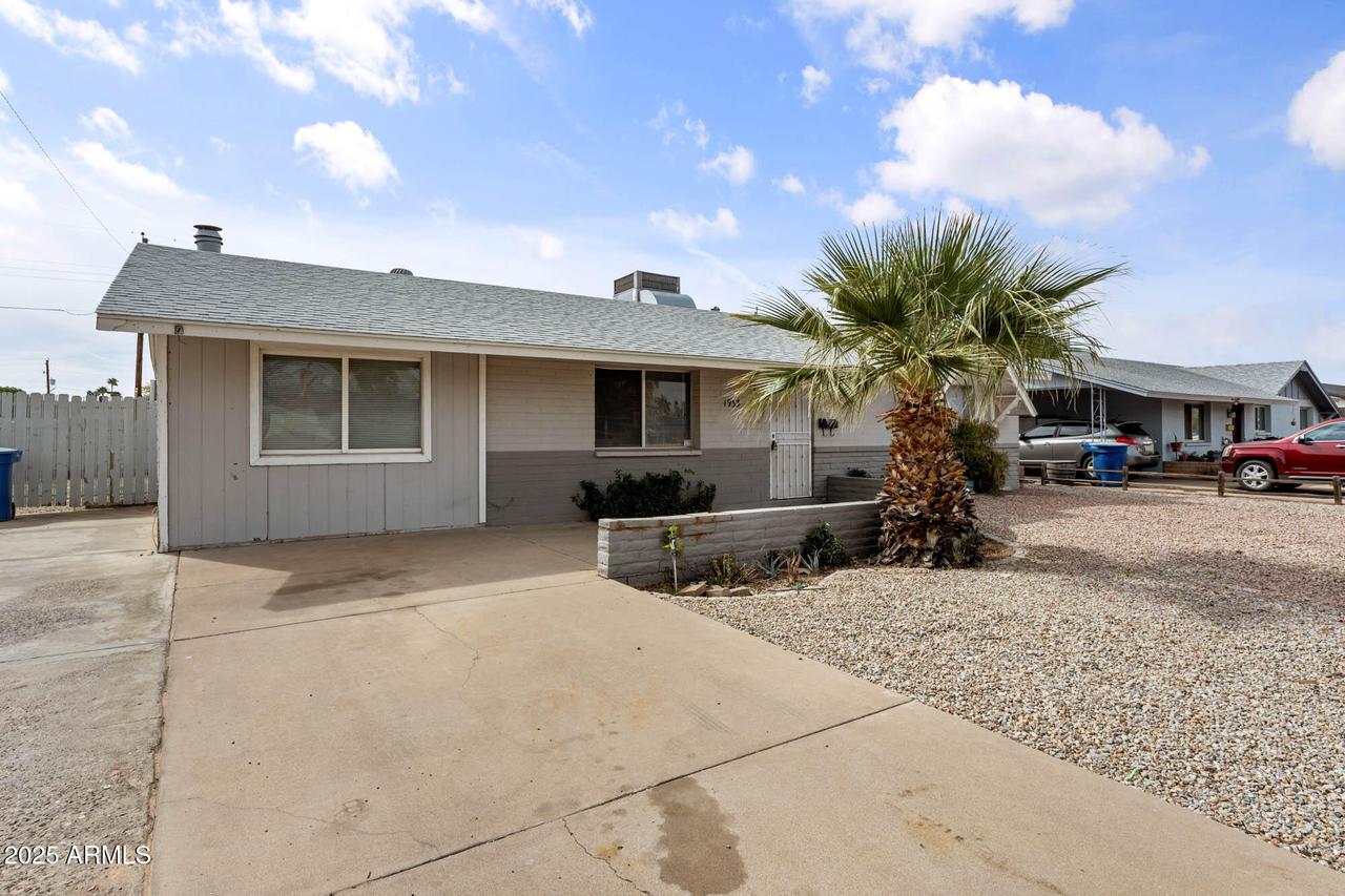 1933 E Palmcroft Dr., Tempe, AZ 85282