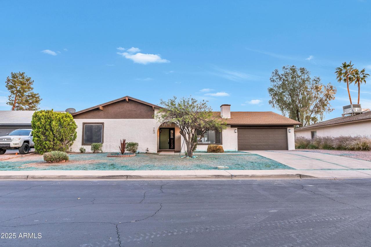 753 W Pampa Ave., Mesa, AZ 85210