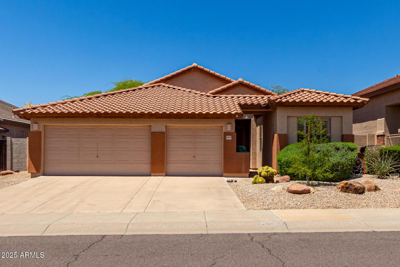 22232 N 48th St., Phoenix, AZ 85054