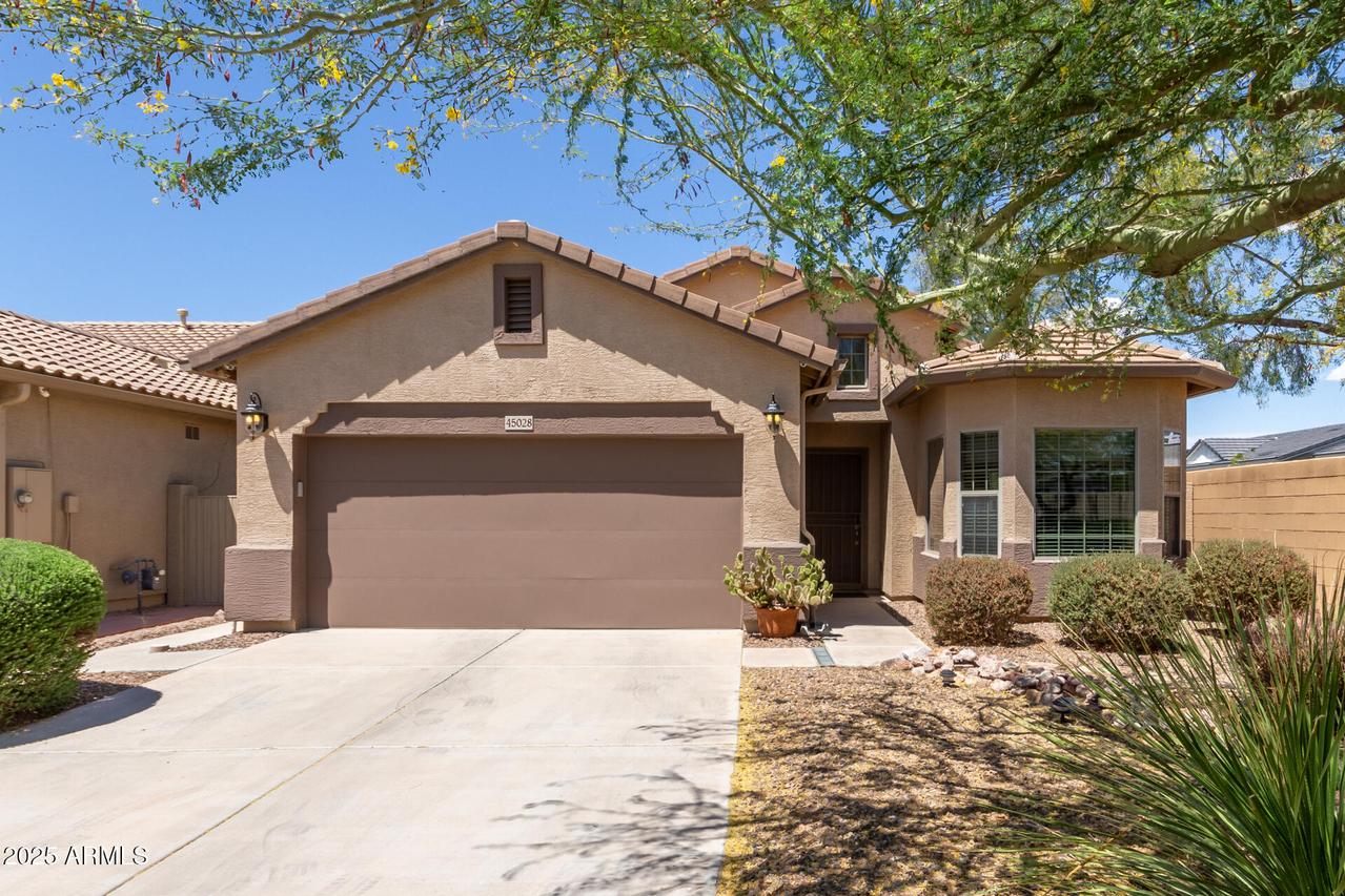 45028 W Cypress Ln., Maricopa, AZ 85139