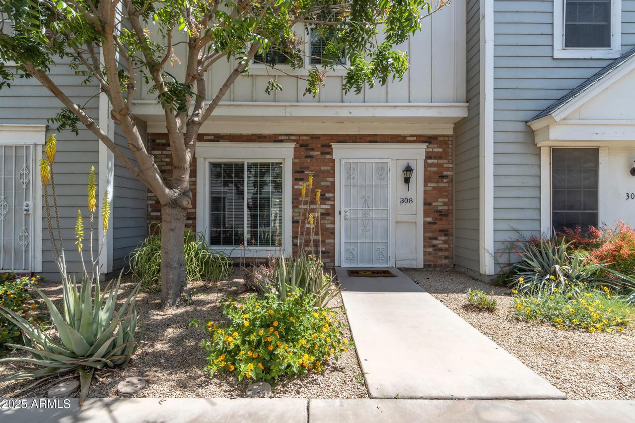 1601 N Saba St. #308, Chandler, AZ 85225