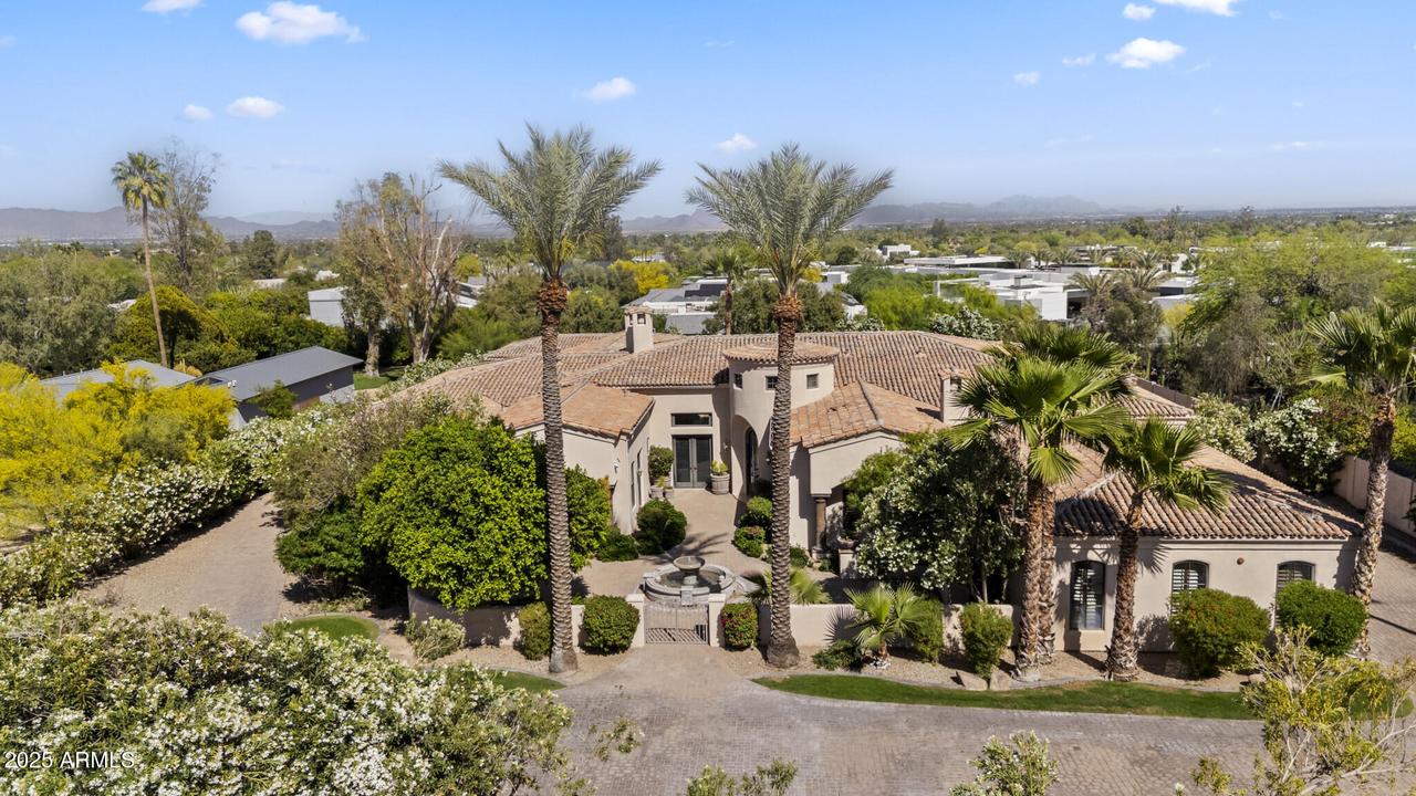 5615 N Invergordon Rd., Paradise Valley, AZ 85253
