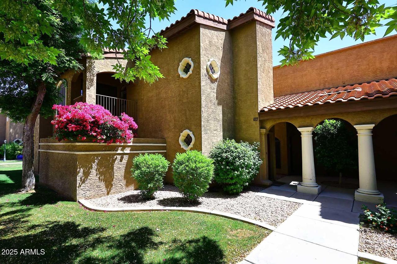 6945 E Cochise Rd. #117, Paradise Valley, AZ 85253