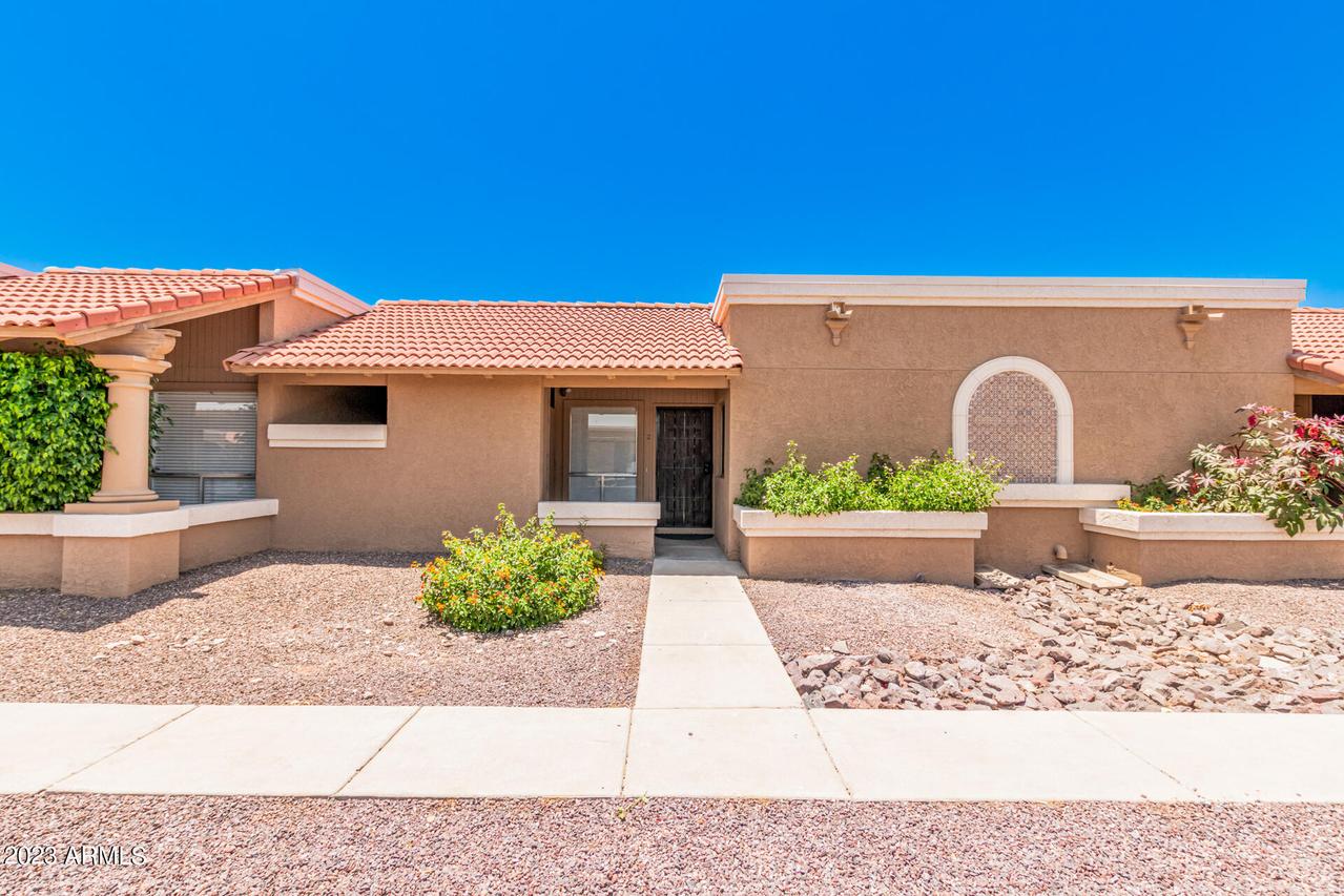 520 W Hononegh Dr. #2, Phoenix, AZ 85027