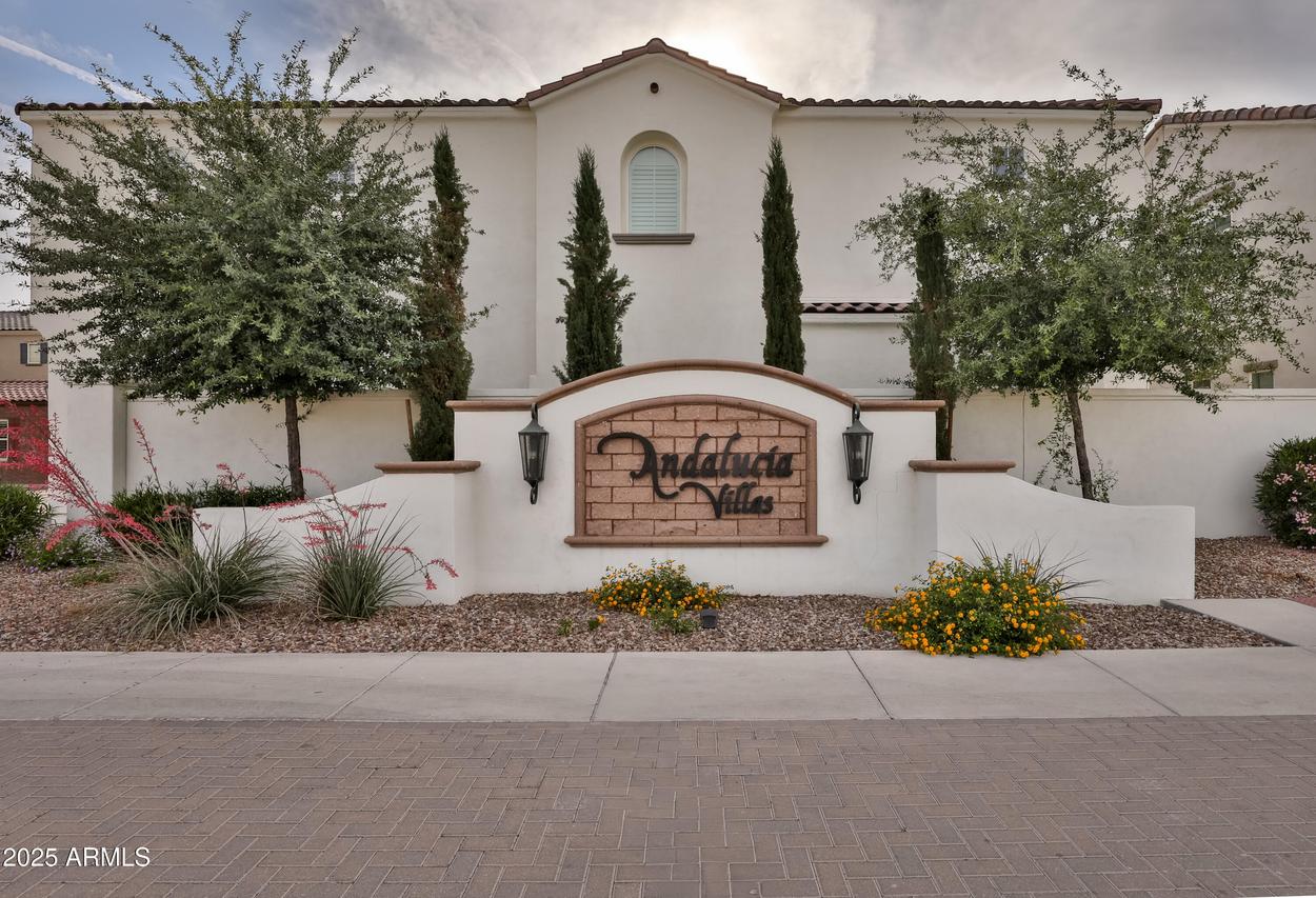 1537 E Shannon St., Gilbert, AZ 85295