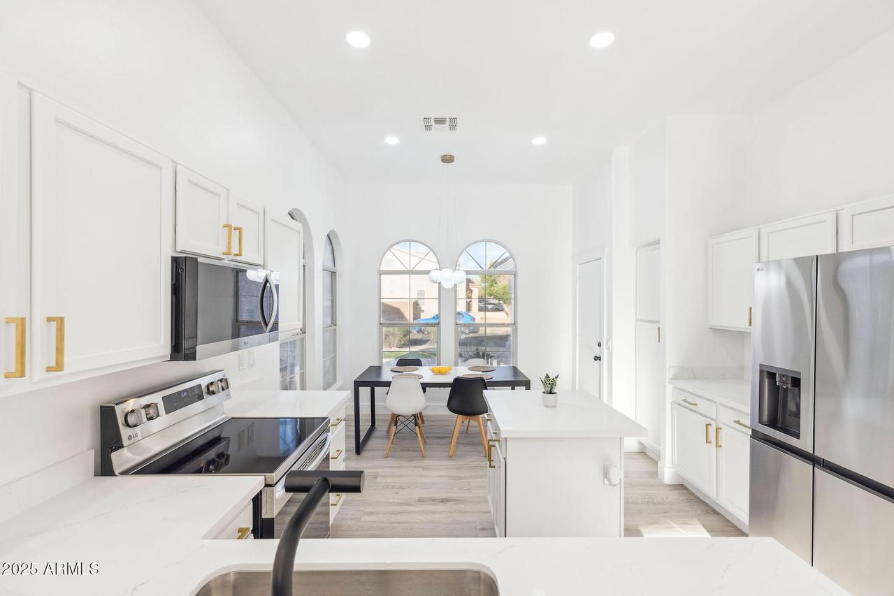 7838 N 110 Ln., Glendale, AZ 85307