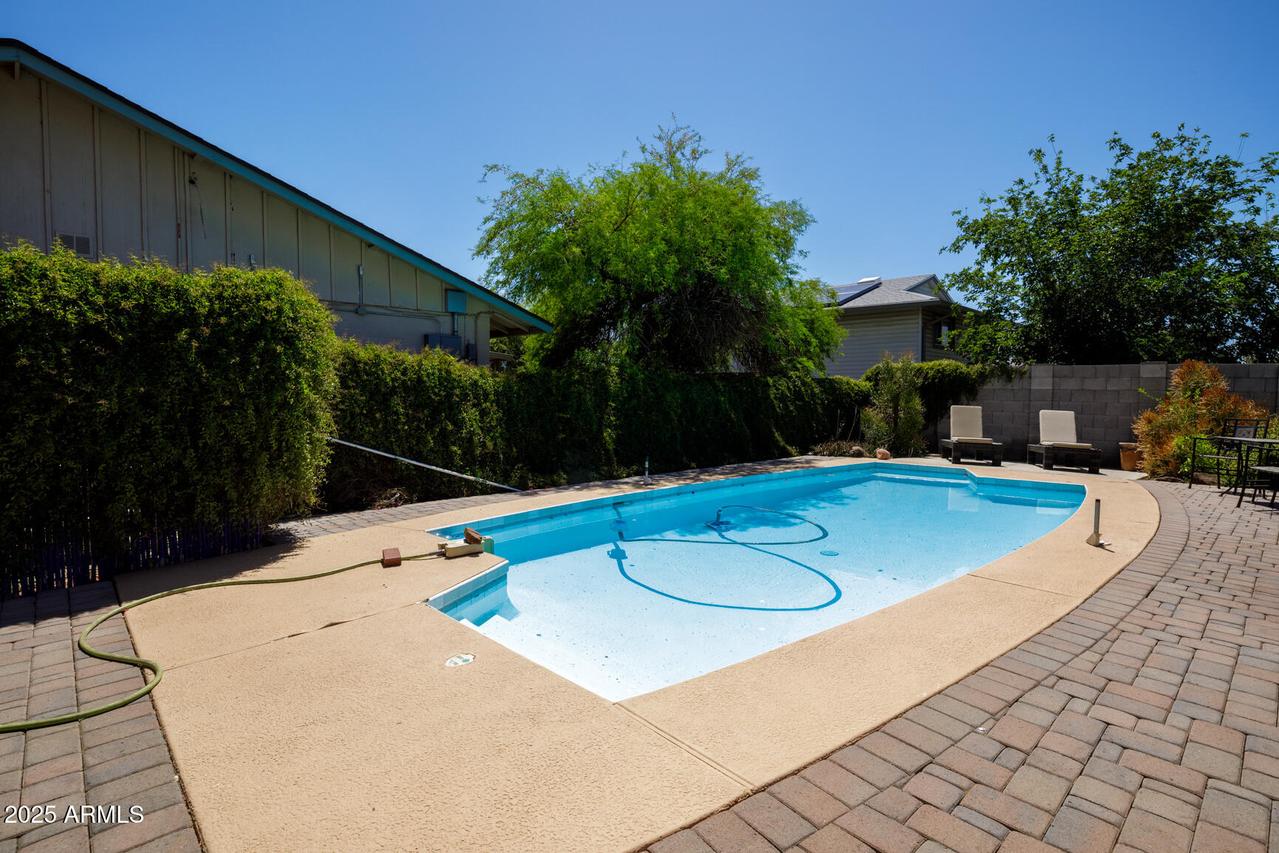 15212 N 37th Ave., Phoenix, AZ 85053