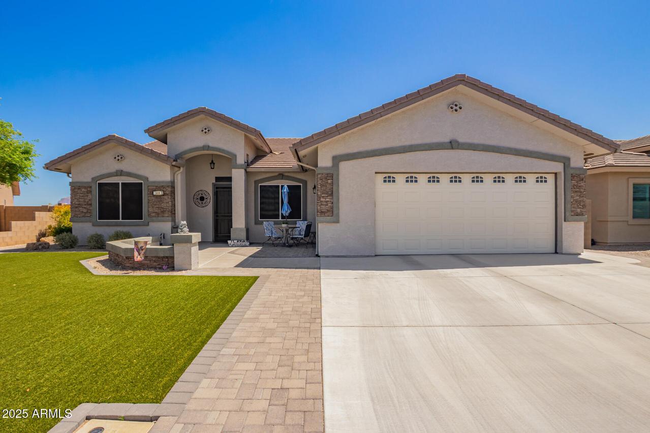 2839 S Copperwood, Mesa, AZ 85212