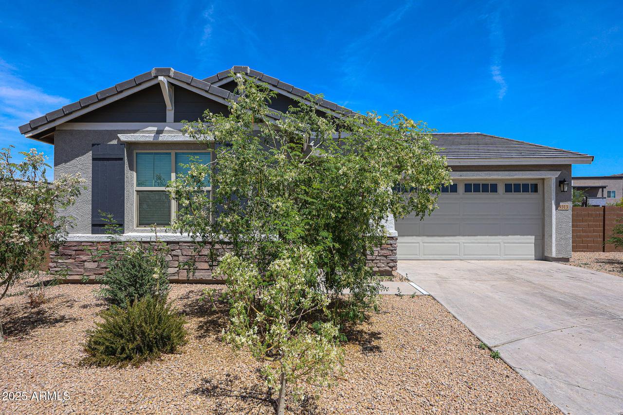 9313 S 39th Dr., Laveen, AZ 85339