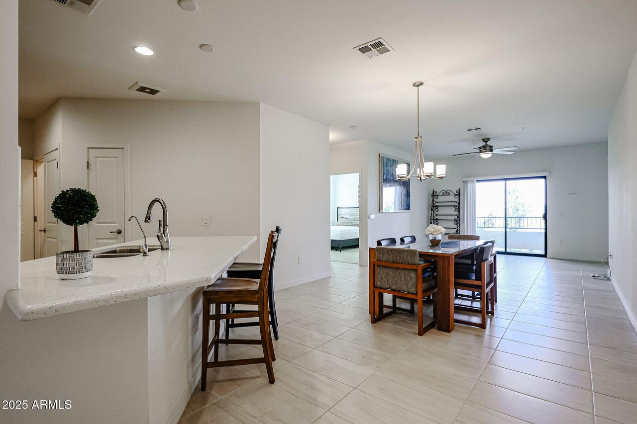 2511 W Queen Creek Rd. #337, Chandler, AZ 85248