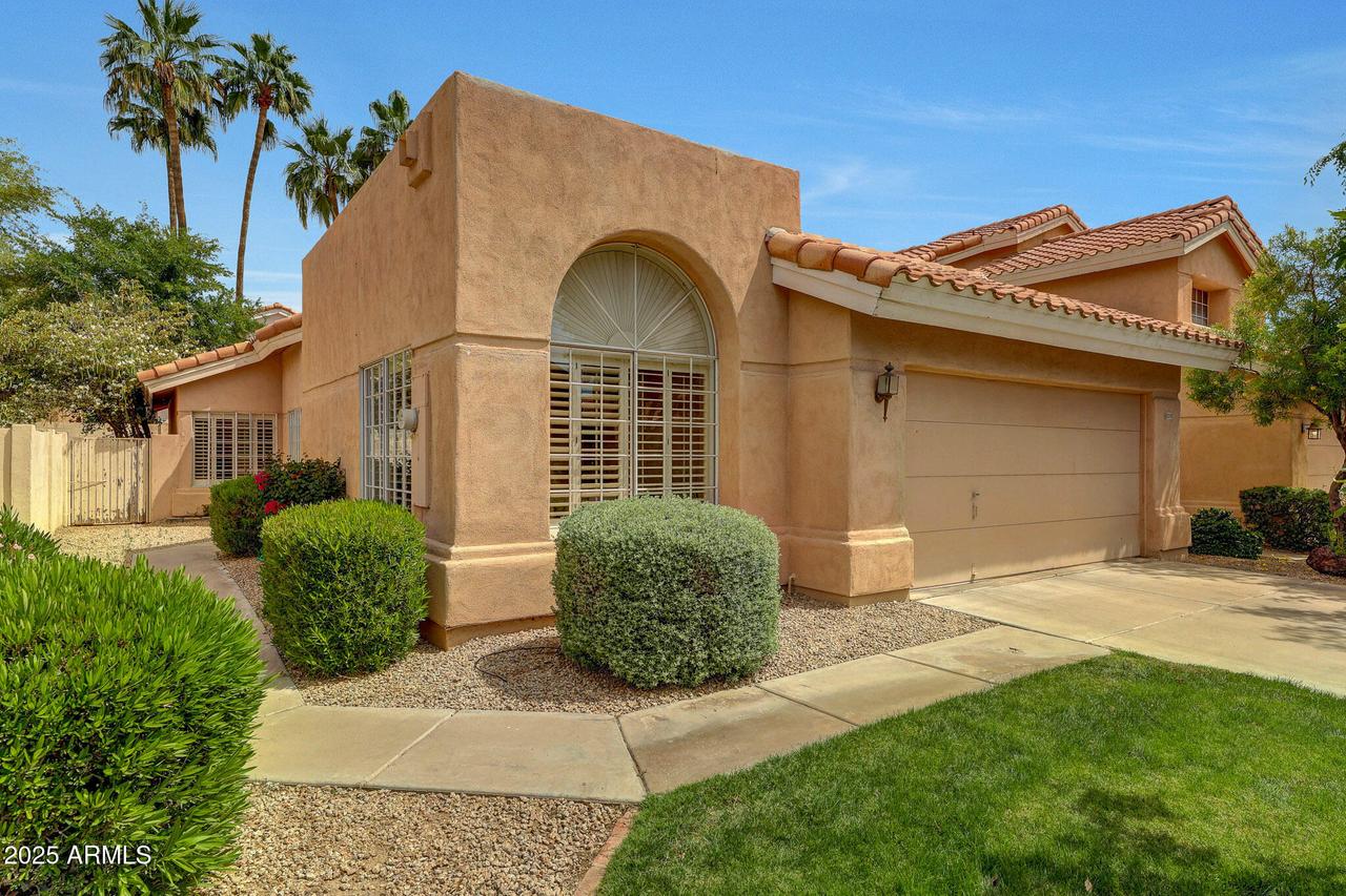 3234 E Briarwood Ter., Phoenix, AZ 85048