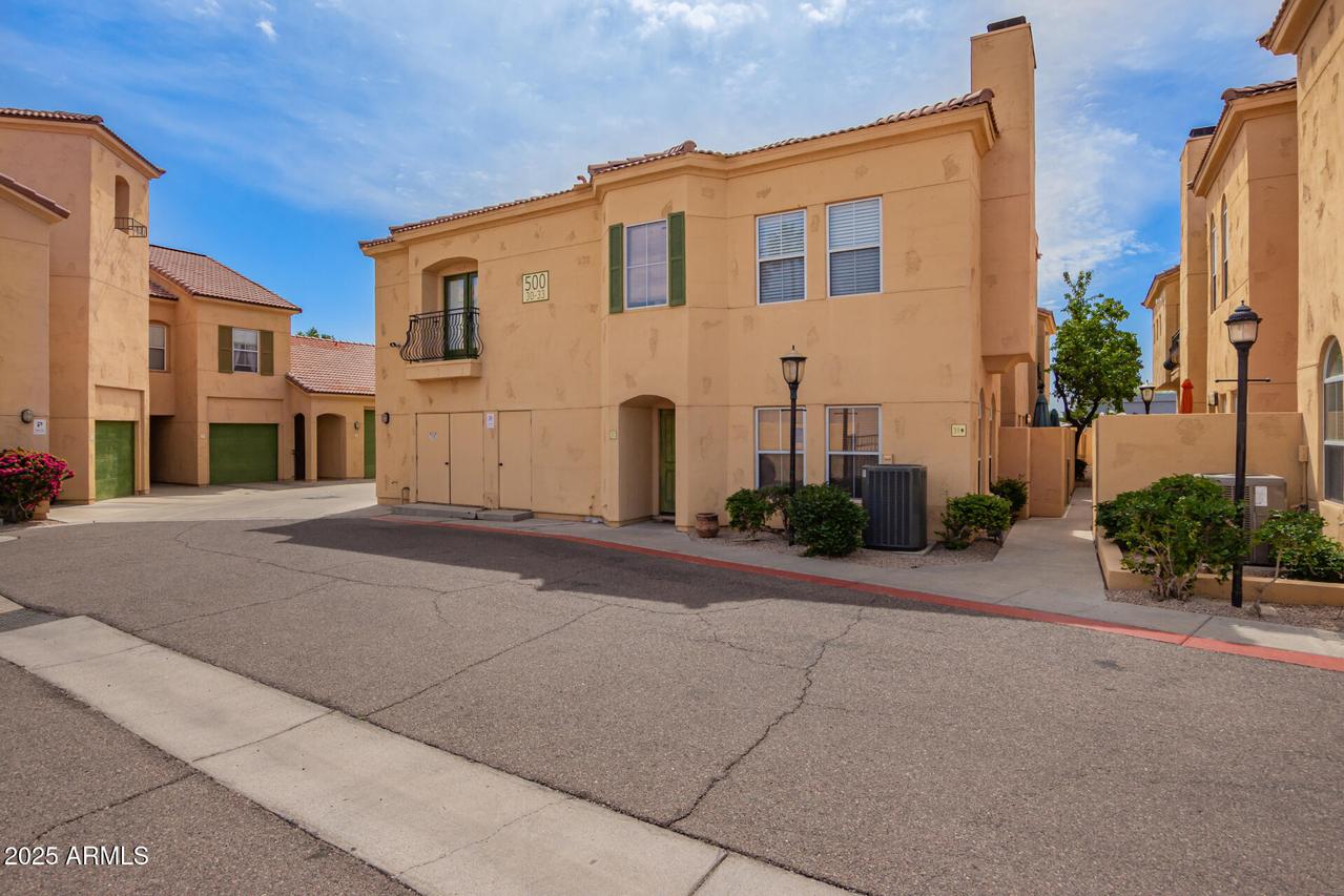 5015 E Cheyenne Dr. #31, Phoenix, AZ 85044