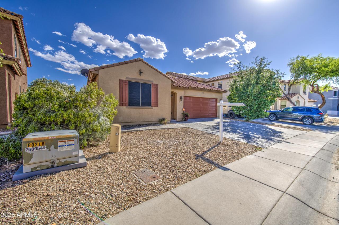 9413 W Williams St., Tolleson, AZ 85353