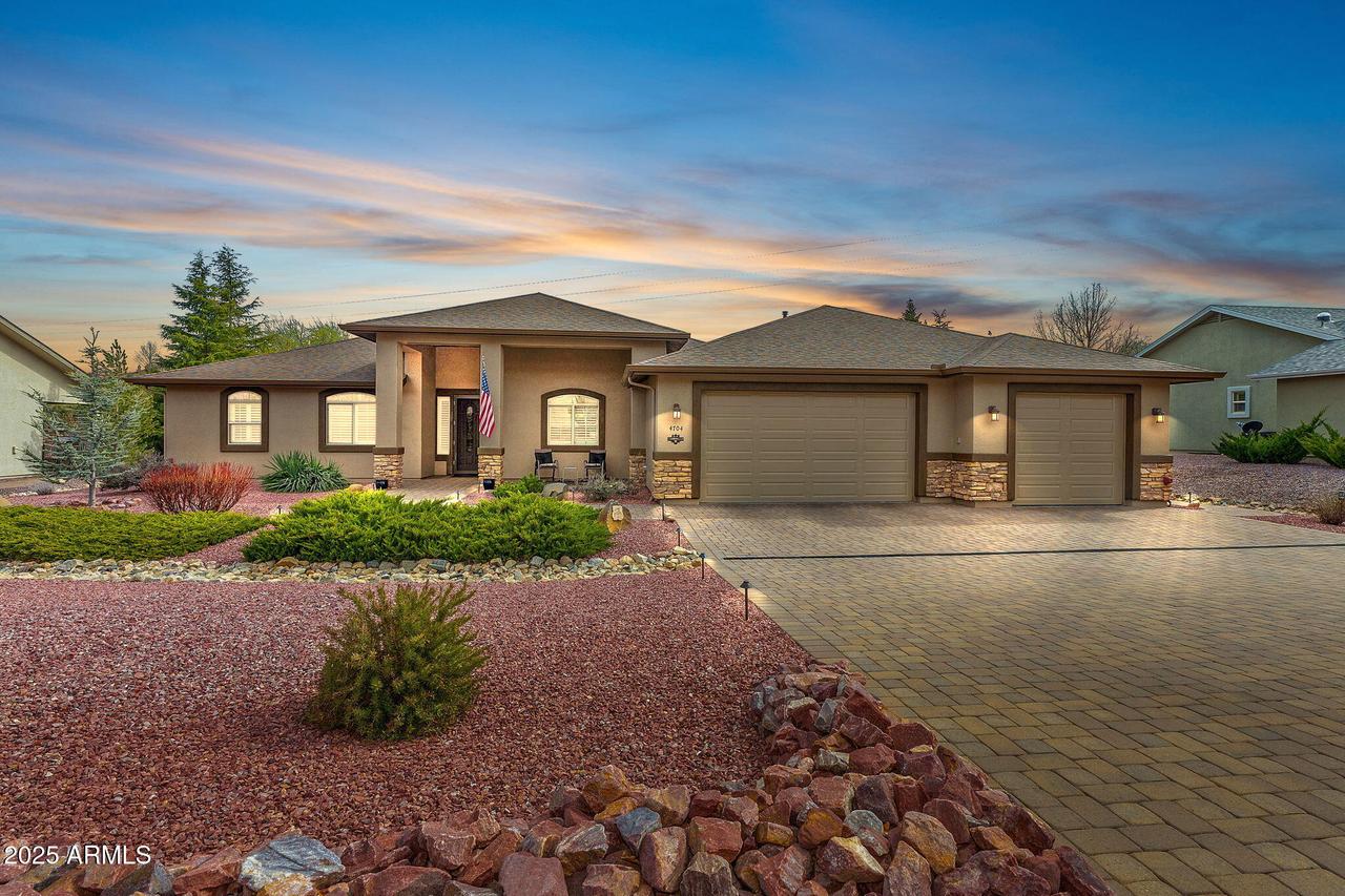 4704 Sharp Shooter Way, Prescott, AZ 86301