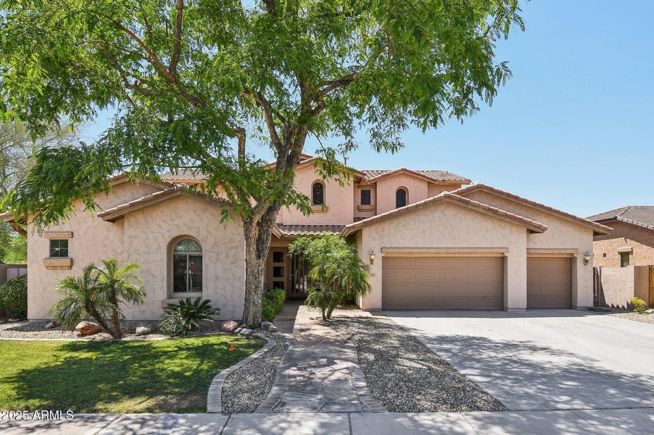 1360 S Camellia Ct., Chandler, AZ 85286