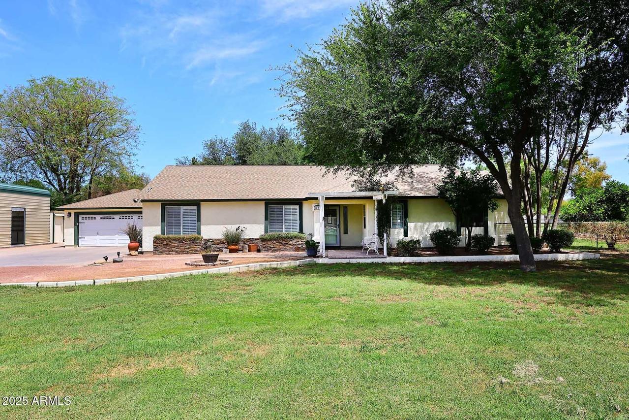 17730 E Brooks Farm Rd., Gilbert, AZ 85298