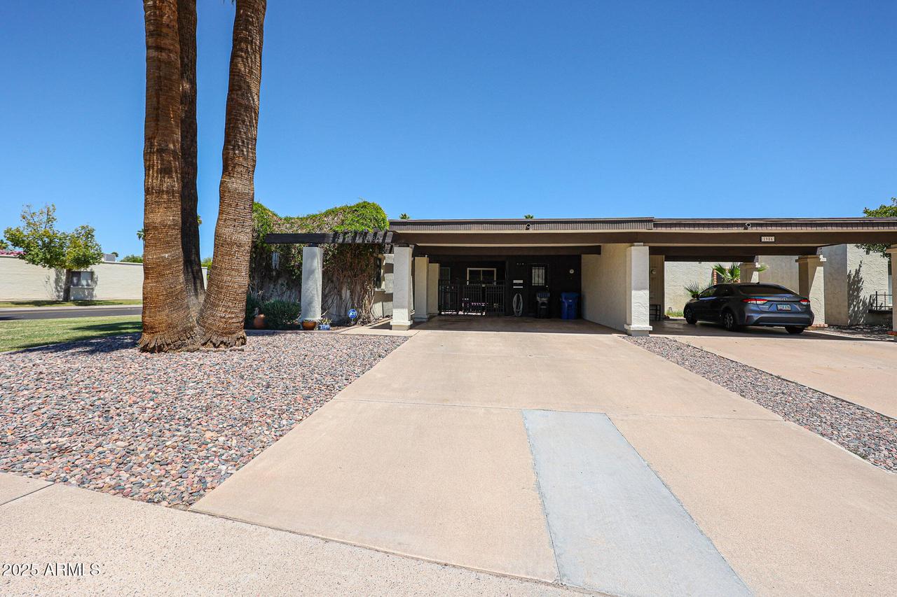 1982 E Oxford Dr., Tempe, AZ 85283
