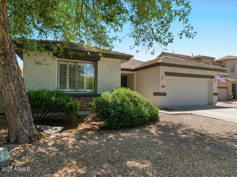 271 W Roadrunner Dr., Chandler, AZ 85286