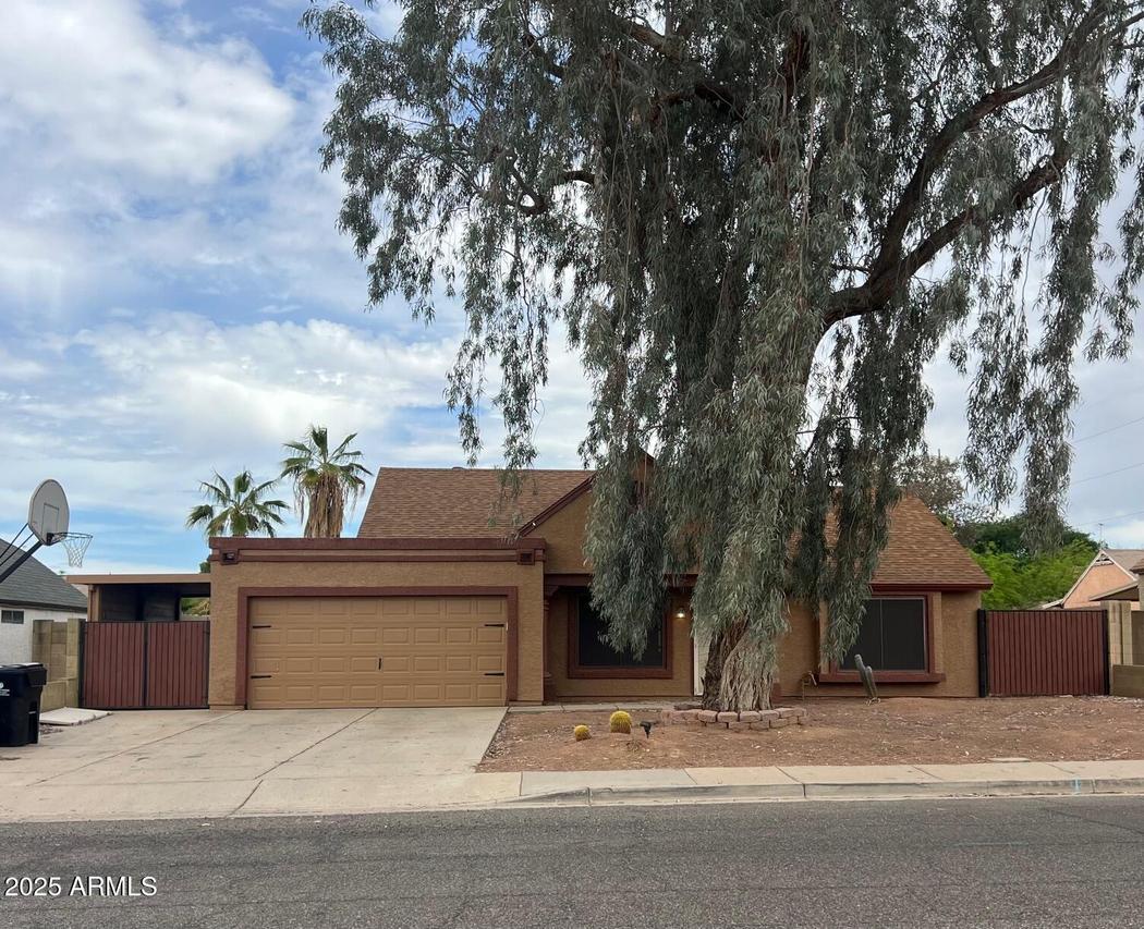 1110 E Utopia Rd., Phoenix, AZ 85024