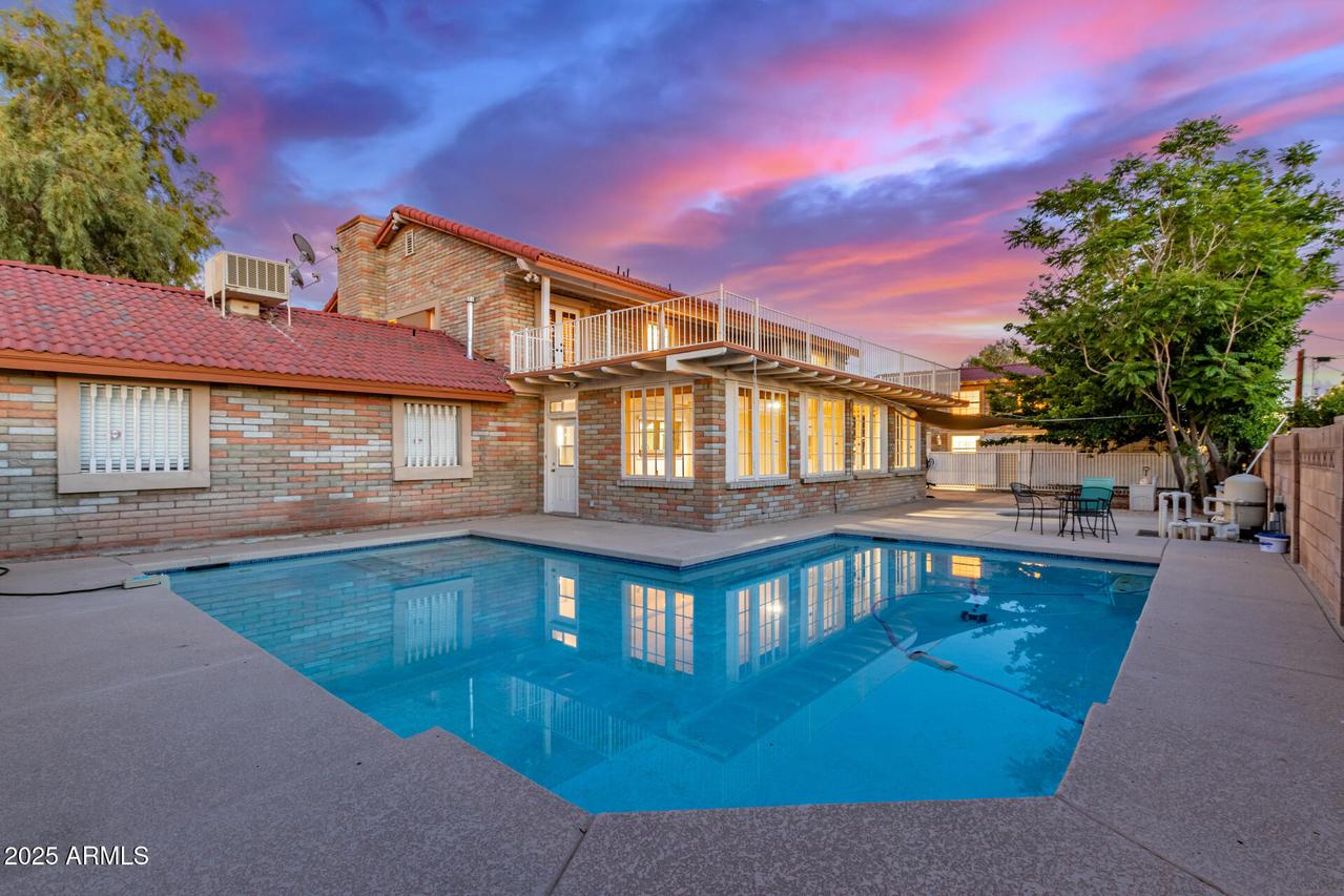 6550 N 7th St., Phoenix, AZ 85014