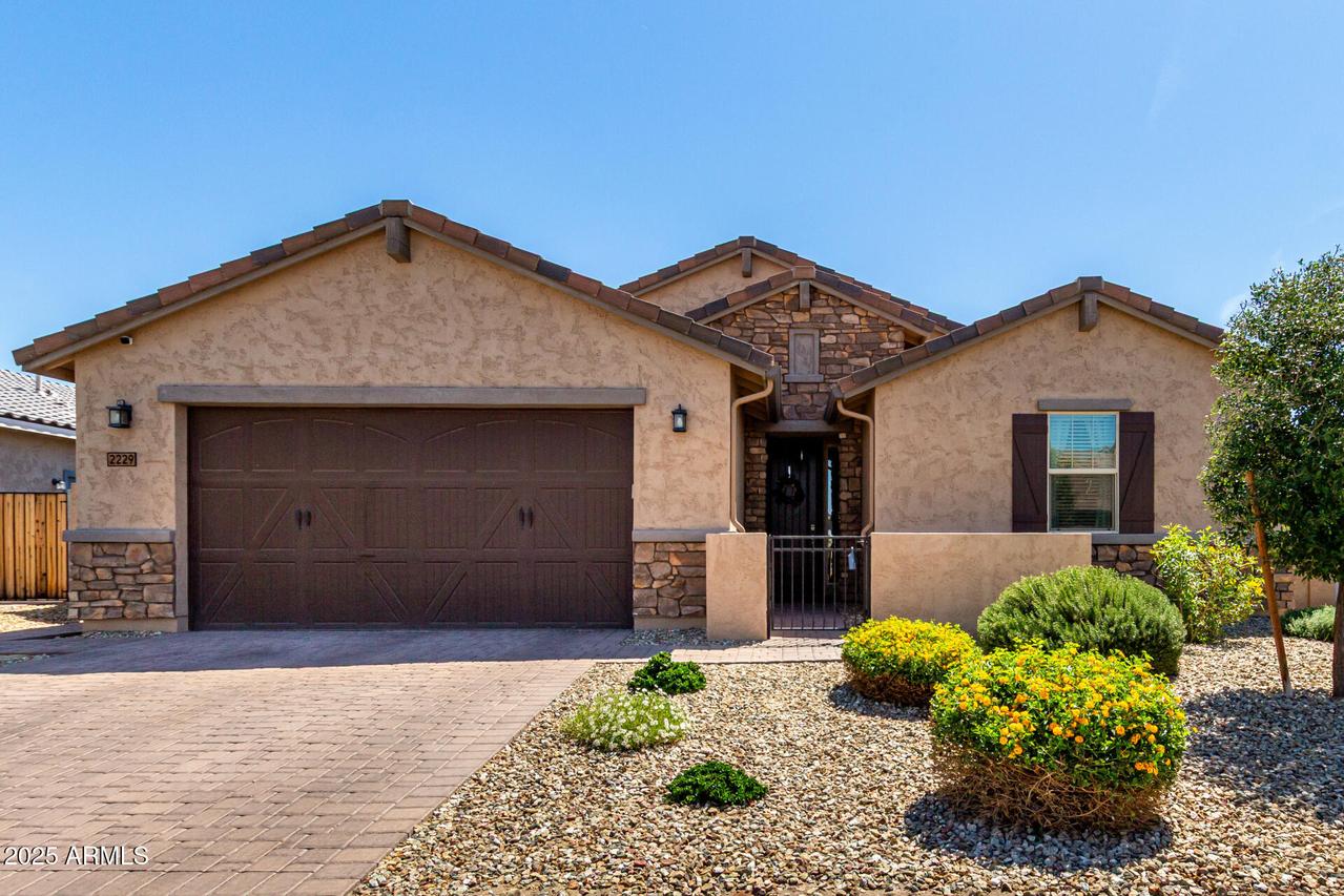 2229 N 139th Dr., Goodyear, AZ 85395