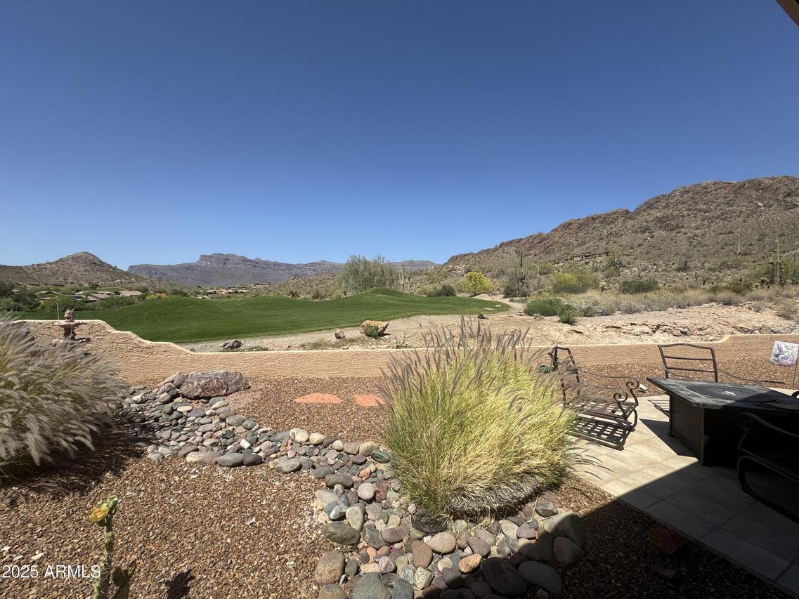 9062 E Sonoran Way, Gold Canyon, AZ 85118
