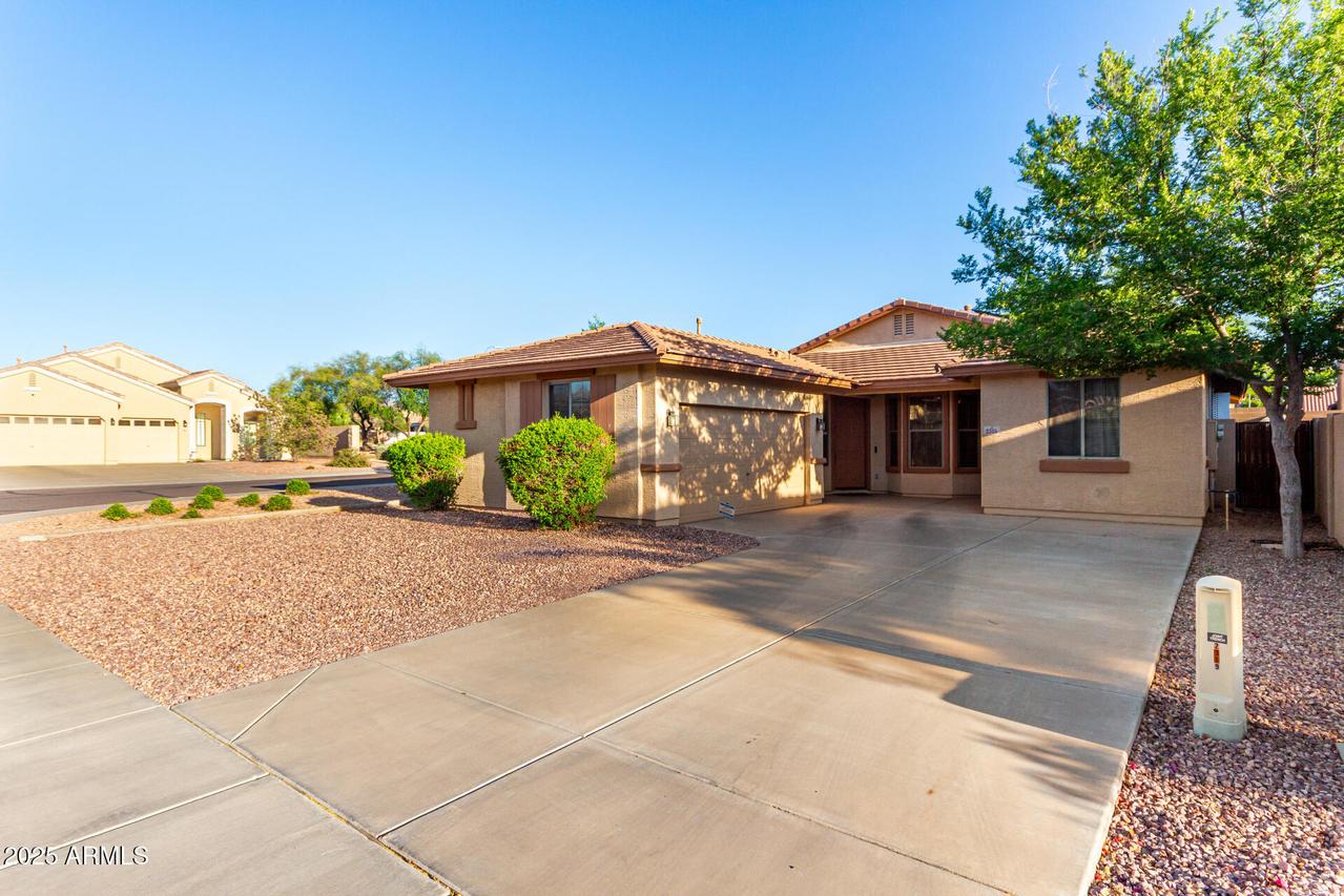 2315 W Beverly Rd., Phoenix, AZ 85041