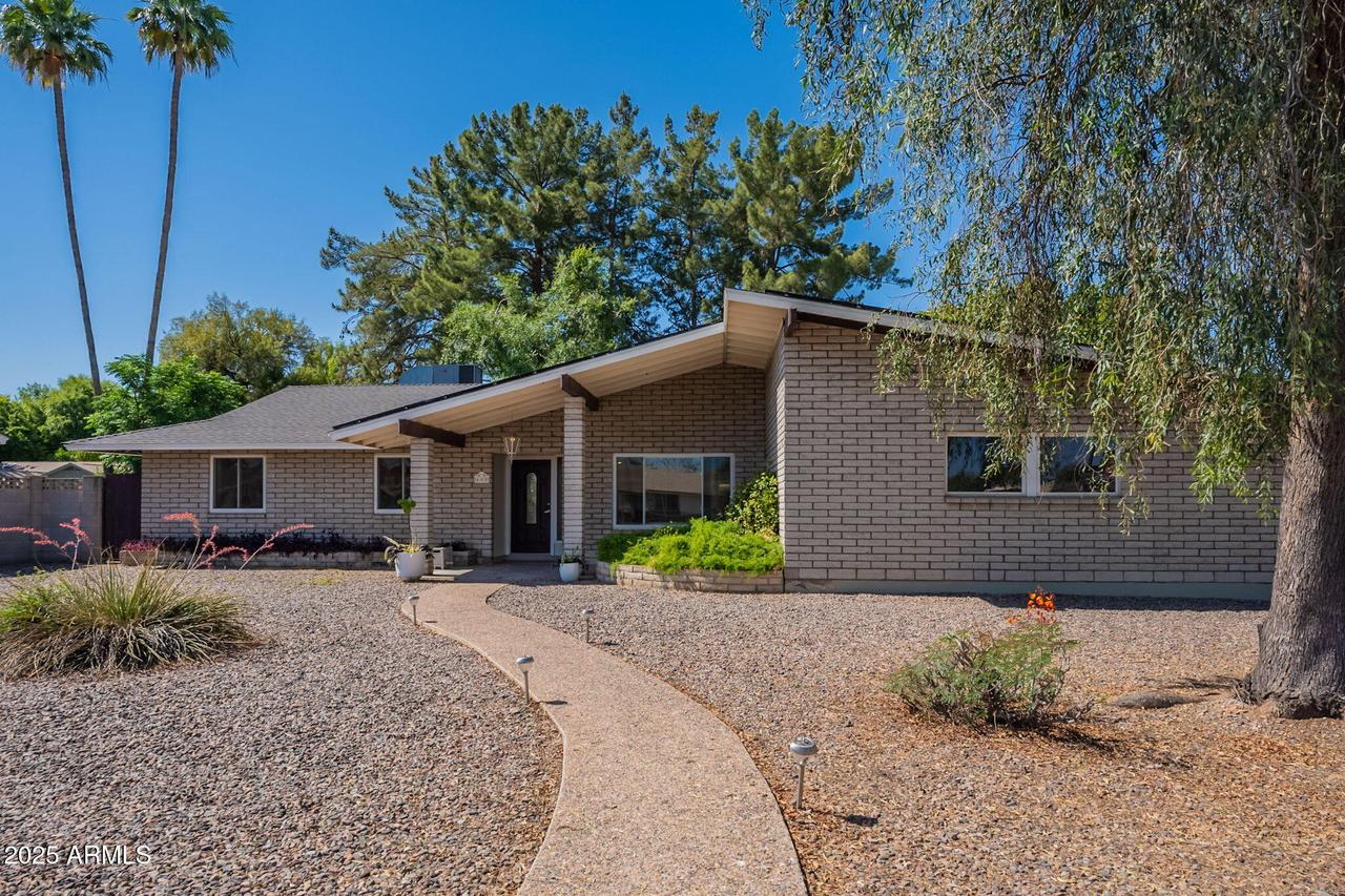 405 E Stanford Ave., Gilbert, AZ 85234