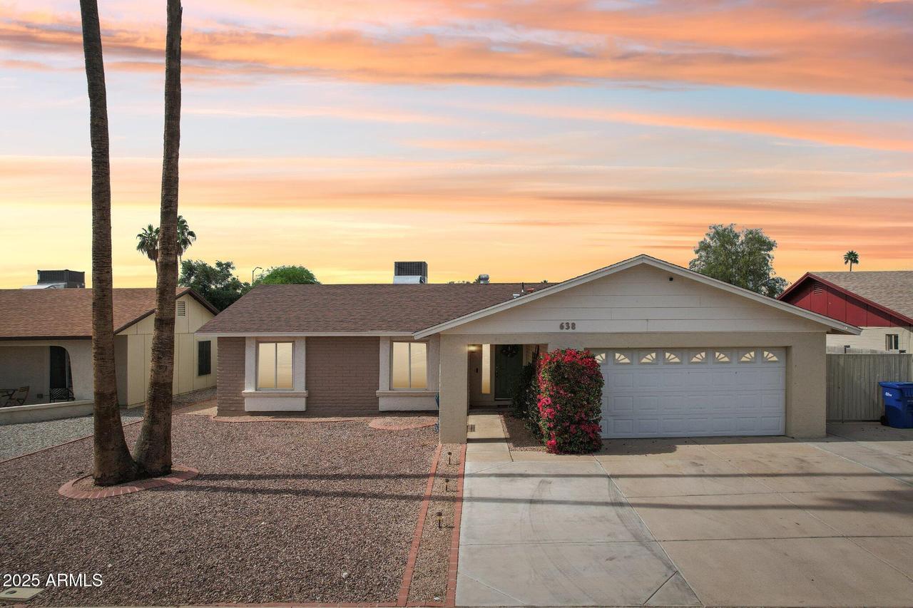 638 W Pantera Ave., Mesa, AZ 85210