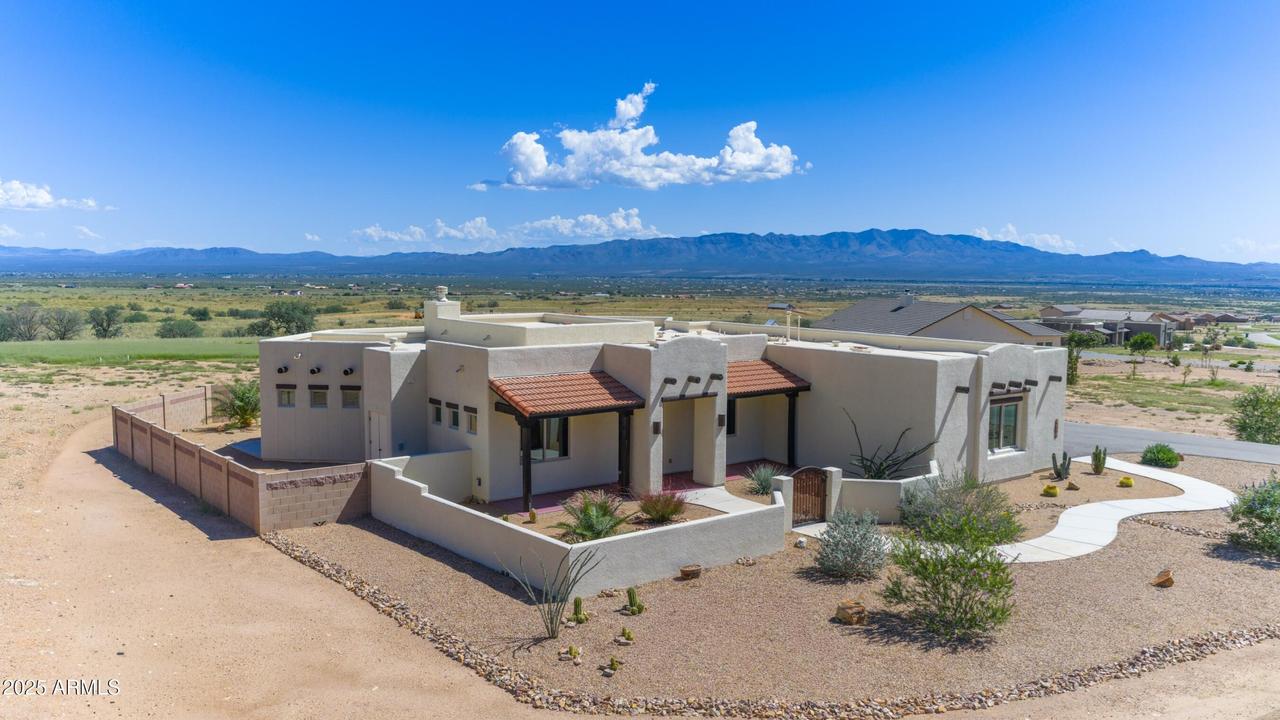 6397 E Red Oak Cir., Hereford, AZ 85615