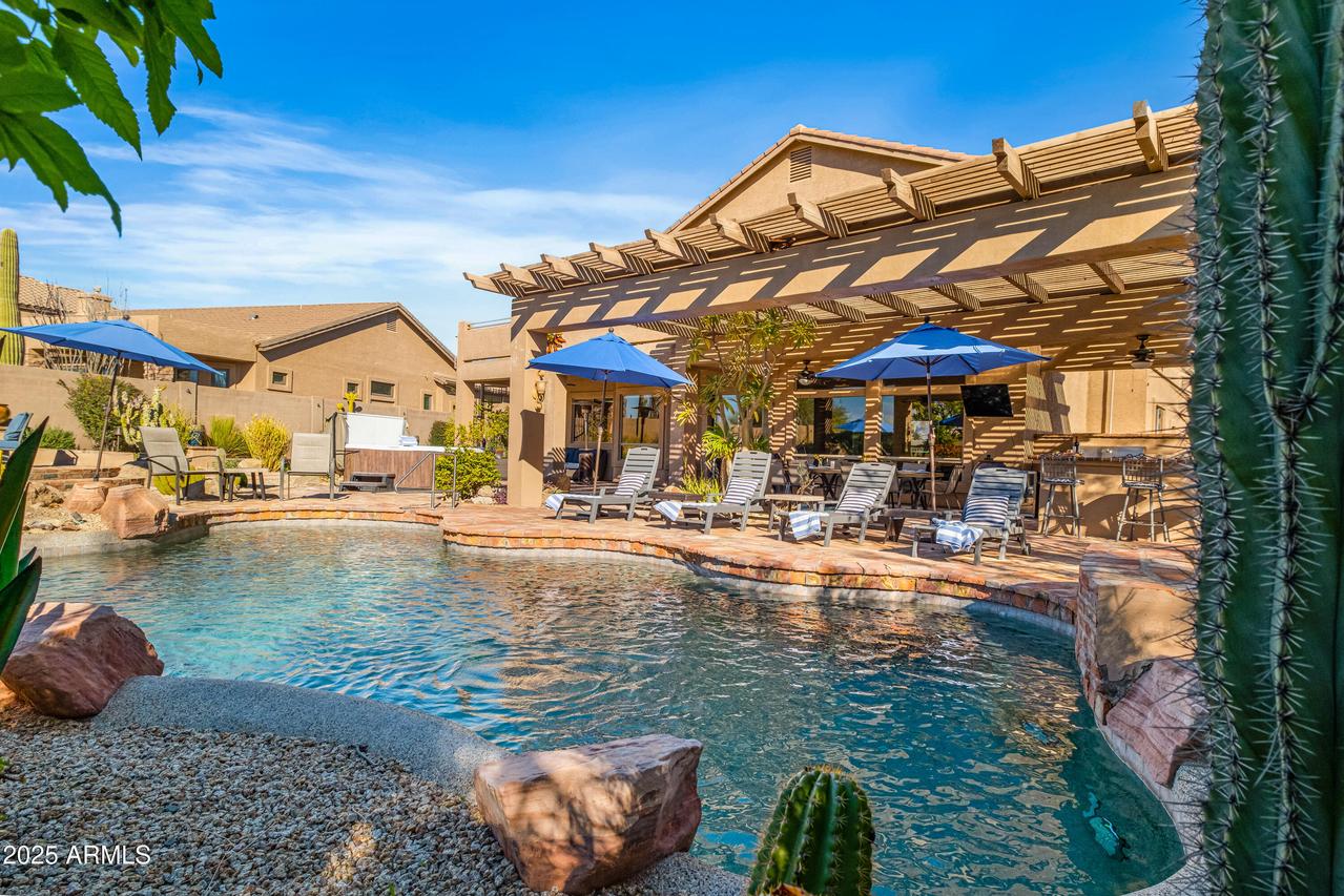 3830 N Red Sky Cir., Mesa, AZ 85207