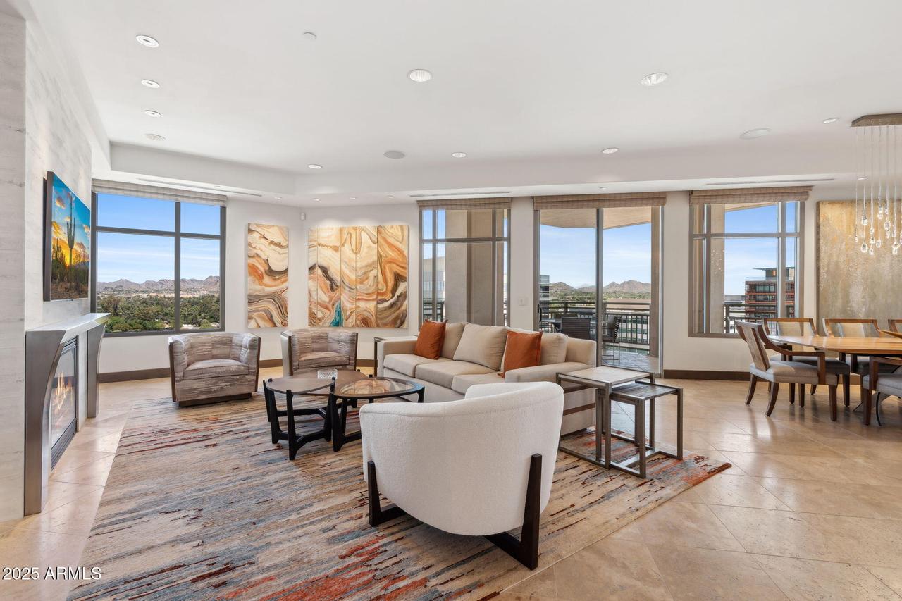 2211 E Camelback Rd. #1203, Phoenix, AZ 85016