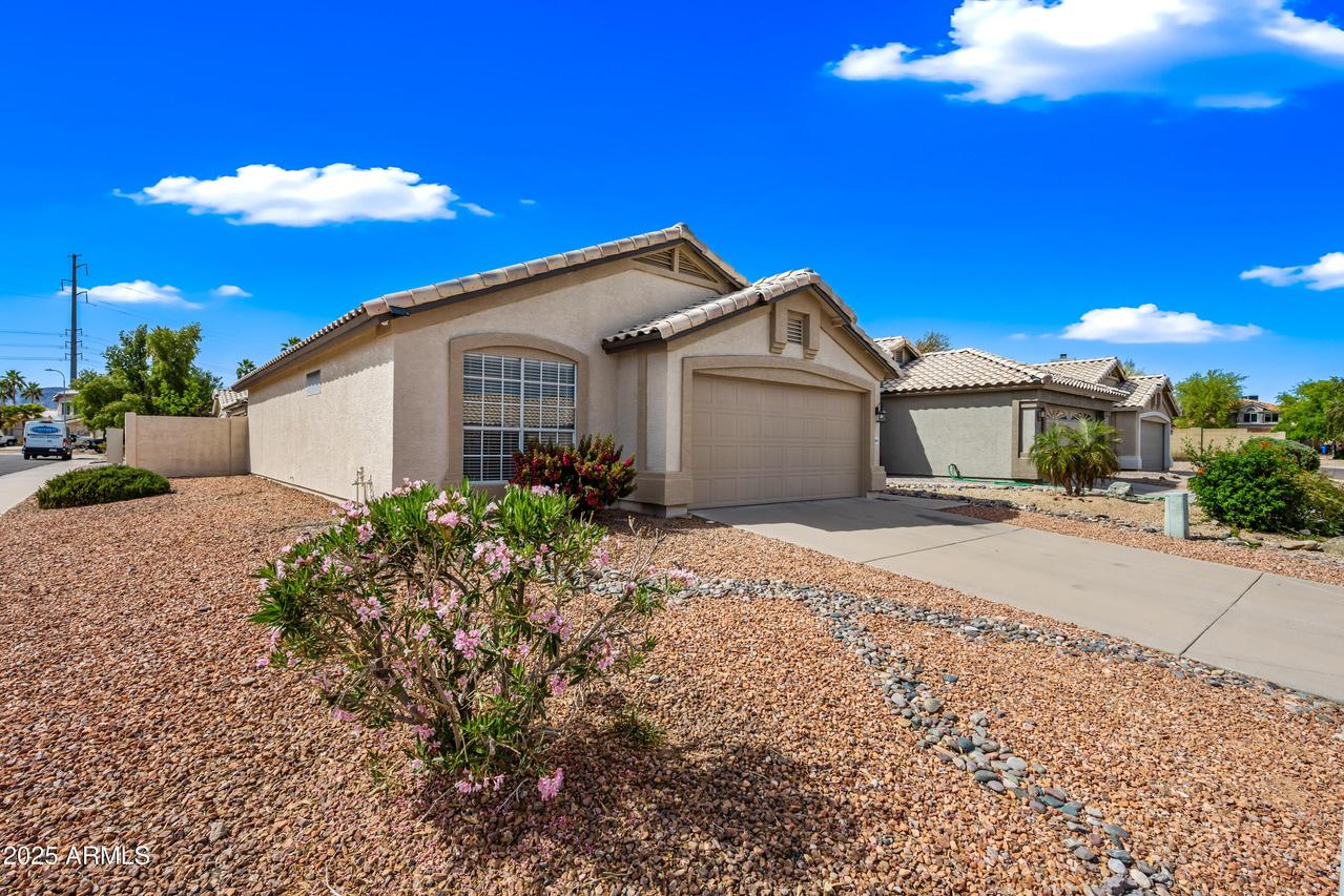16044 S 41st Pl., Phoenix, AZ 85048