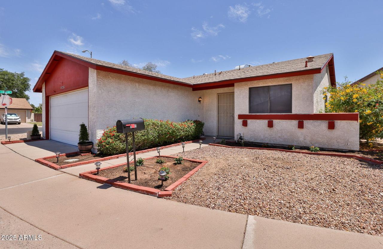14235 N 26th Dr. #====, Phoenix, AZ 85023