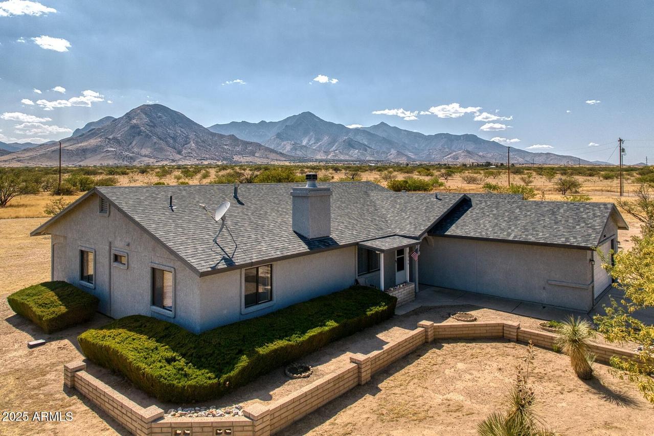 8066 E Chukar Valley Dr., Hereford, AZ 85615
