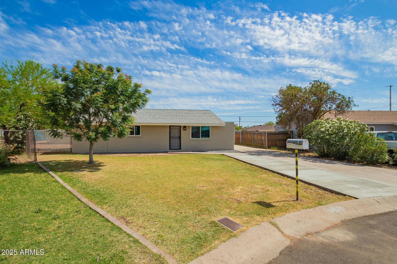 1625 W Cinnabar Ave., Phoenix, AZ 85021
