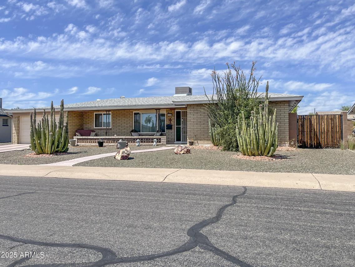 6042 E Boise St., Mesa, AZ 85205