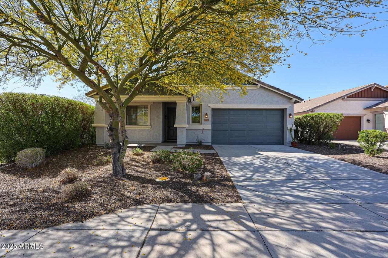 12679 W Lowden Rd., Peoria, AZ 85383